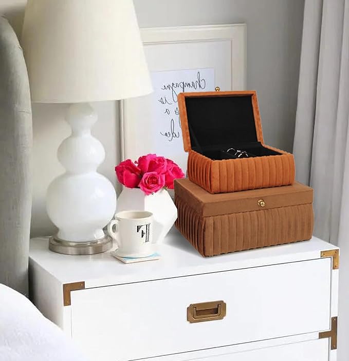 HofferRuffer Velvet Decorative Boxes, Jewelry Boxes Storage Accessory Organizer Boxes with Elegant Handle Decor, Classic Velvet Set of 2 Pieces (Brown)