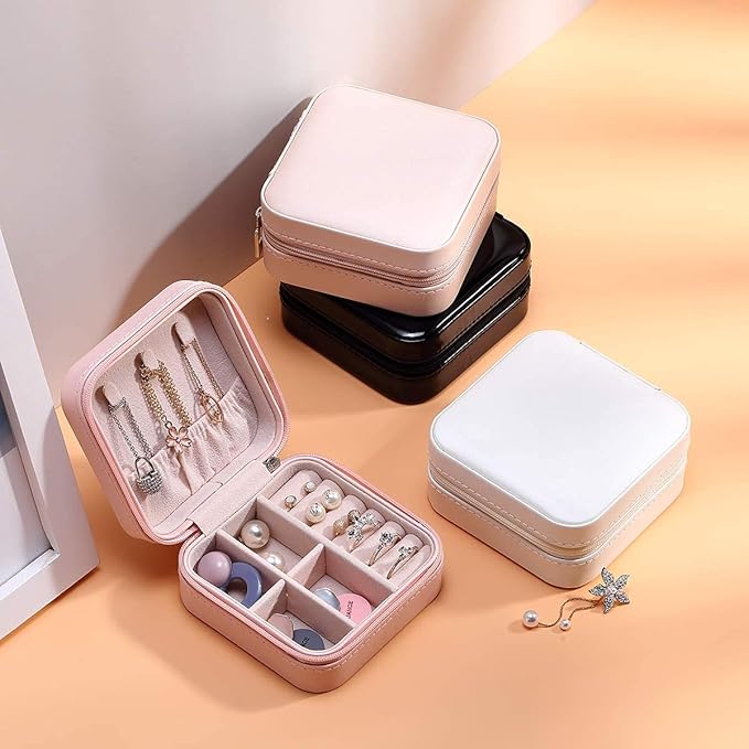 Mini Jewelry Travel Case,Small Travel Jewelry Organizer,Travel Portable Jewelry Case for Ring, Pendant, Earring, Necklace, Bracelet Organizer Storage Holder Boxes (Pink)