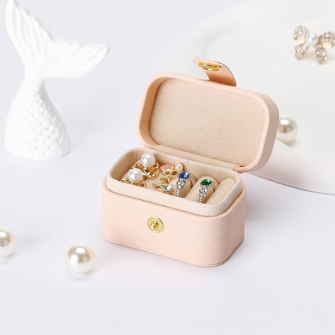 KUKUVR Small Travel Jewelry Box For Ring Stud Earring, Mini Jewelry Ring Holder for Multiple Rings, Portable Jewelry Storage Organizer Case (Pink)