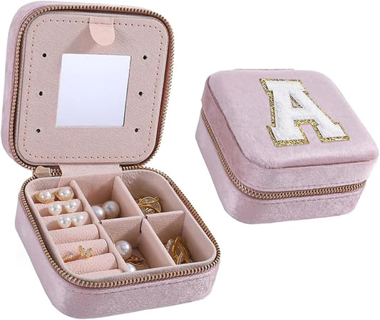 Trendy Travel Jewelry Case Personalized Gifts Pink Travels Jewelries Box Birthday Gifts For Women Teens Girls Initial Jewelrys Cases
