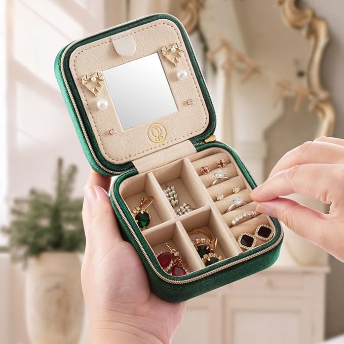 Plush Velvet Jewelry Travel Case,Small Jewelry Box,Traveling Jewelry Organizer,Portable Jewellery Storage Holder for Rings Earrings Necklace Bracelet, for Girls Women | Green-Mirror