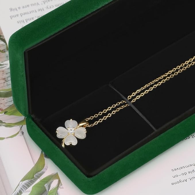 KUKUVR 2 Pieces Metal Velvet Necklace Bracelet Gift Box, Soft Lining Bracelet Pendant Long Chain Organizer Holder Display Case for Wedding Engagement Birthday Anniversary (Green)