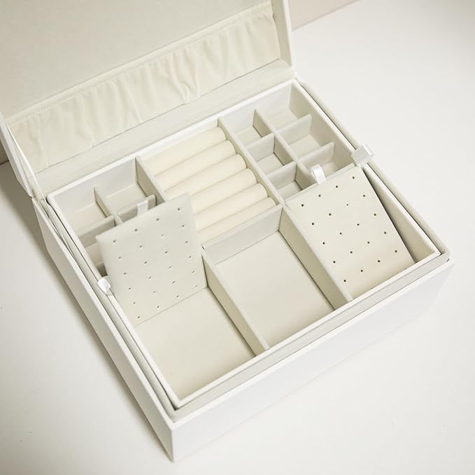 COLLECTIVE HOME - Monogram Jewelry Box with Mirror, Custom Gold Letter Engraving, Elegant Jewelry Organizer with Removable Tray, Ideal Gift for Mother’s Day, Girlfriend, Birthday (i)