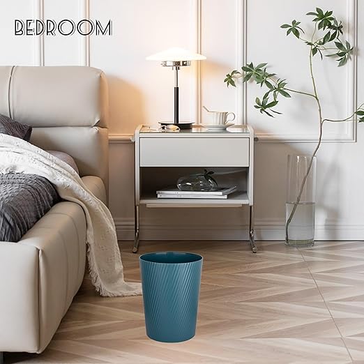 UUJOLY Small Trash Can Wastebasket Garbage Can Container Bins for Bathrooms, Laundry Room, Kitchens, Offices, Kids Rooms, Dorms (Bluish Green)