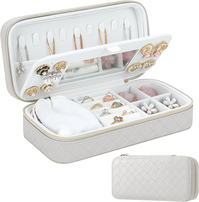 DesignSter Travel Jewelry Case, Woven Embossed PU Leather Jewelry Organizer with Mirror, Small Portable Jewelry Box for Women Rings Necklaces Bracelets Earrings