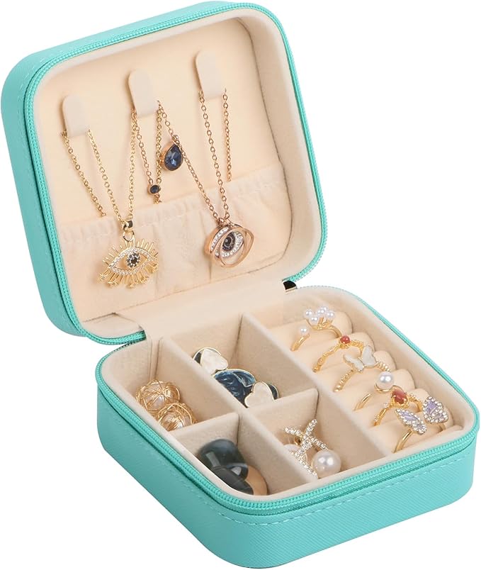 17Dec Small Travel Jewelry Case Organizer,Mini Travel Essentials for Women,Bridesmaid Gifts Birthday Gifts for Women,Small Jewelry Box for Girls 8-12