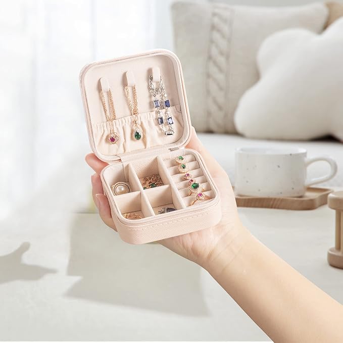 5pack/PU Leather Travel Jewelry Case, Mini Jewelry Box, Small Jewelry Organizer Portable Display Jewelry Storage Case for Rings Earrings Necklace Bracelet Bangle, for Girls Women (Pink)