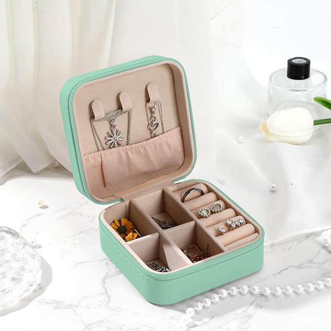 Ethnic Style Jewelry Box Organizer Small Travel Jewelry Case Jewellery Portable Storage Box Jewellery Case for Men Women Travel Gifts Ideas Great Gifts for Christmas Birthday Thanksgiving