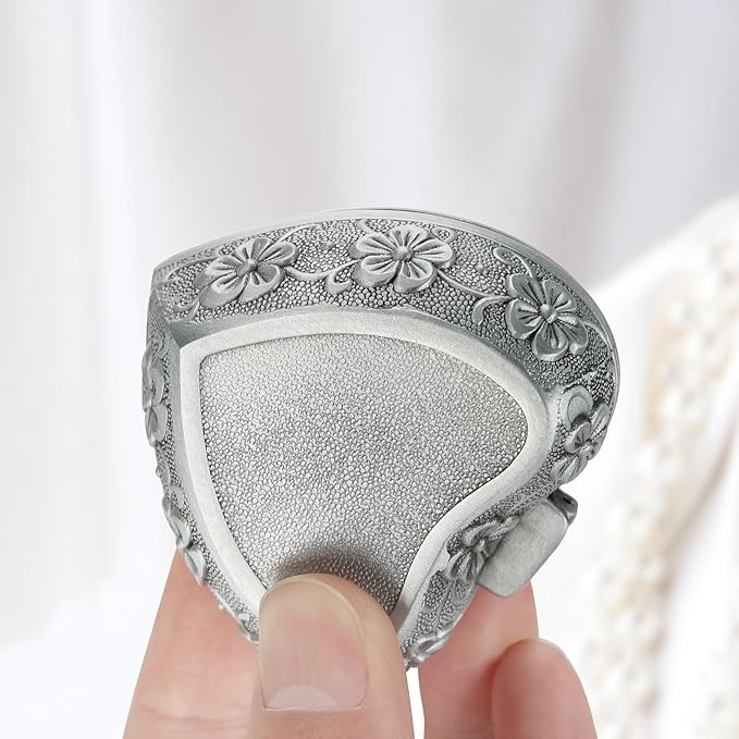 Vintage Metal Jewelry Gift Box, Small Heart Shape Trinket Storage Organizer Case for Ring/Earrings/Necklace/rosary, Keepsake Treasure Holder Box for Bedside Dresser Decorative (Style 1)