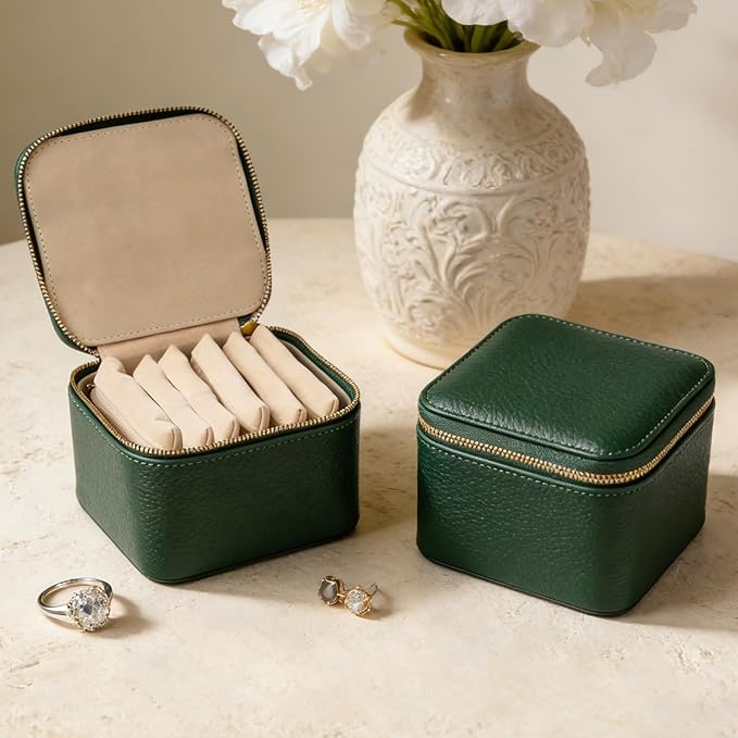 Travel Jewelry Organizer, Travel Jewelry Box with 6 Velvet Zipped Pouches Bags for Jewelries Necklaces Rings Earrings Sorting Storage for Women Girl Gifts, Mint Green