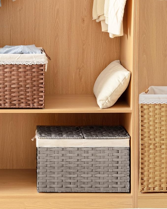 SETVSON Storage Basket with Lid, PE Rattan Woven Storage Baskets with 2 Separate Lids, 17.2 Gallon (65 L), 22.2 x 13 x 13.8 Inches, 2 Removable Liner Bags Handles for Bedroom, Laundry Room Gray