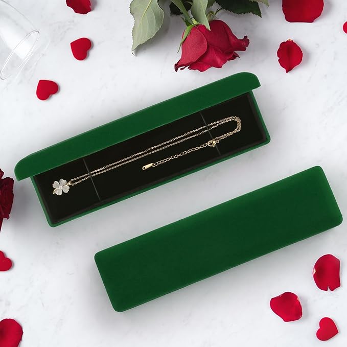 KUKUVR 2 Pieces Metal Velvet Necklace Bracelet Gift Box, Soft Lining Bracelet Pendant Long Chain Organizer Holder Display Case for Wedding Engagement Birthday Anniversary (Green)