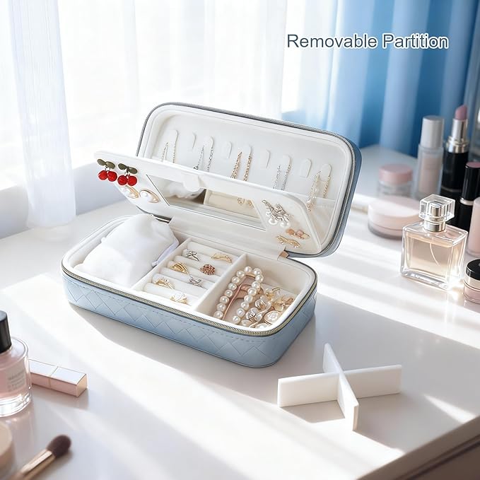 DesignSter Travel Jewelry Case, Woven Embossed PU Leather Jewelry Organizer with Mirror, Small Portable Jewelry Box for Women Rings Necklaces Bracelets Earrings