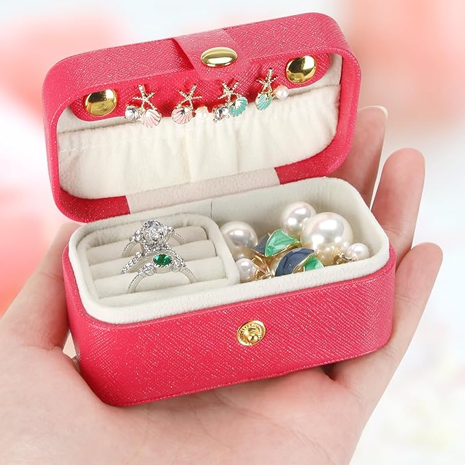 KUKUVR Small Travel Jewelry Box, Mini Jewelry Holder for Multiple Rings Necklace Earrings Lipstick, Portable Jewelry Storage Organizer Case with Removable Ring Slot (RED)