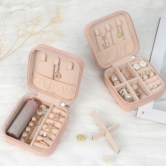 MFXIP Travel Jewelry Case Small Jewelry Box Jewelry Organizer Storage Case Portable PU Leather Mini Jewelry Travel Case for Girls Womens Earring, Necklace, Rings,Bracelets