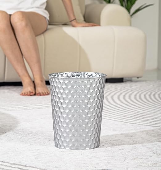 Venalys Small Metal Trash Can Wastebasket, Decorative Honeycomb Garbage Can Waste Basket, Modern Farmhouse Round Trash Bin for Bathroom, Bedroom, Kitchen and Office (Silver)