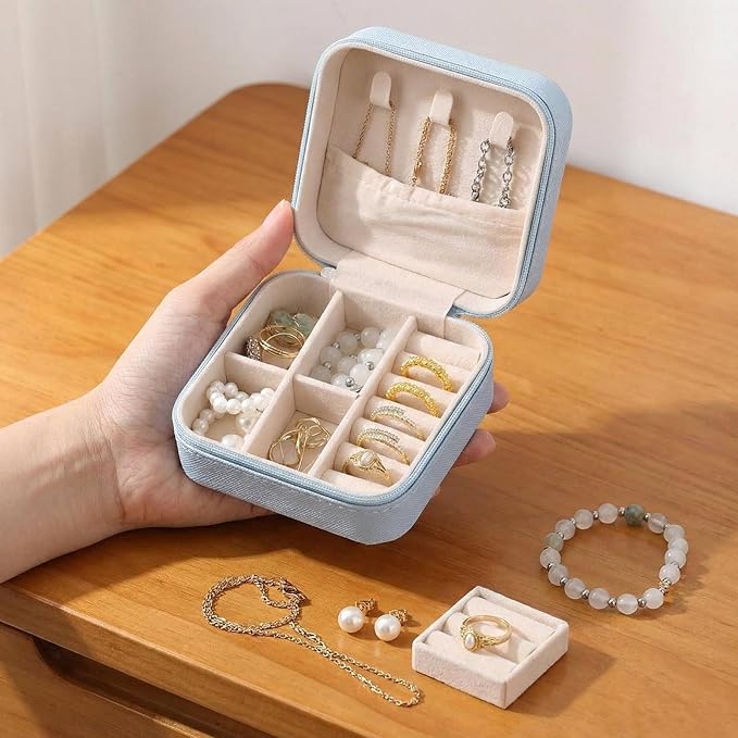Taiyin Travel Jewelry Case, Bridesmaid Gifts Mini Jewelry Organizer, PU Leather Portable Earring Box for Women Girls