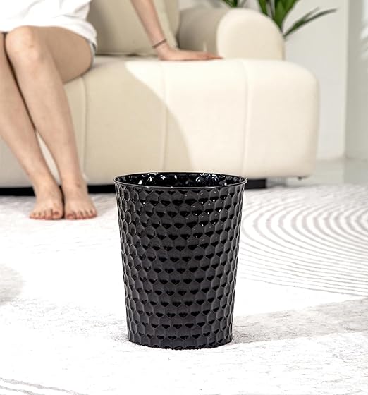 Venalys Small Metal Trash Can Wastebasket, Decorative Honeycomb Garbage Can Waste Basket, Modern Farmhouse Round Trash Bin for Bathroom, Bedroom, Kitchen and Office (Black)