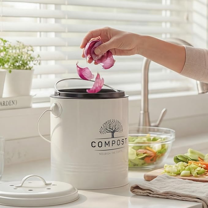 Perfnique Kitchen Compost Bin, 1.3 Gallon Countertop Compost Bin with Lid, Indoor Compost Bucket Includes Inner Bucket Liner and Carbon Filter, Small Compost Bin (Without Bags, Cream)