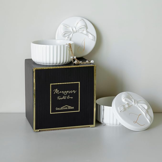 COLLECTIVE HOME - Monogram Jewelry Box with Bow, Christmas Gift Ideas for Women, Small Gift for Girlfriend Wife, Ring Holder, Earrings Dish, Birthday Gift for Her (T)