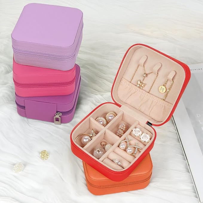 MFXIP Travel Jewelry Case Small Jewelry Box Jewelry Organizer Storage Case Portable PU Leather Mini Jewelry Travel Case for Girls Womens Earring, Necklace, Rings,Bracelets