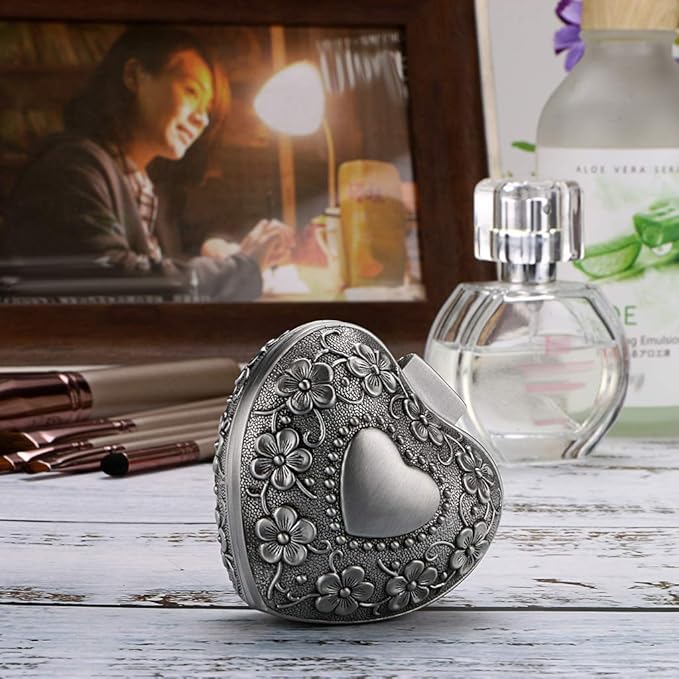 Hipiwe Vintage Heart Shape Jewelry Box - Small Antique Ring/Earrings/Necklace Storage Organizer Case, Metal Treasure Chest Trinket Keepsake Gift Box for Women