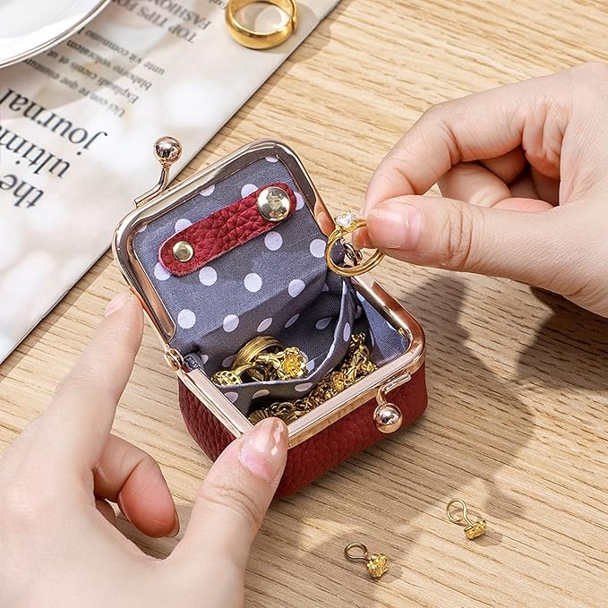 Genuine Leather Mini Jewelry Box, Portable Vintage-Inspired Genuine Leather Coin Purse Jewelry Case with Kiss Lock, Mini Travel Ring Box for Women for Earring/Ring/Necklace/Bracelet(Black)