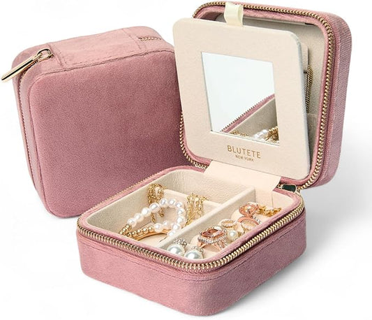 BLUTETE Travel Jewelry Box Organizer Velvet Travel Case With Mirror Ring Earrings Necklaces Storage Organizer Box (Dusty Pink)