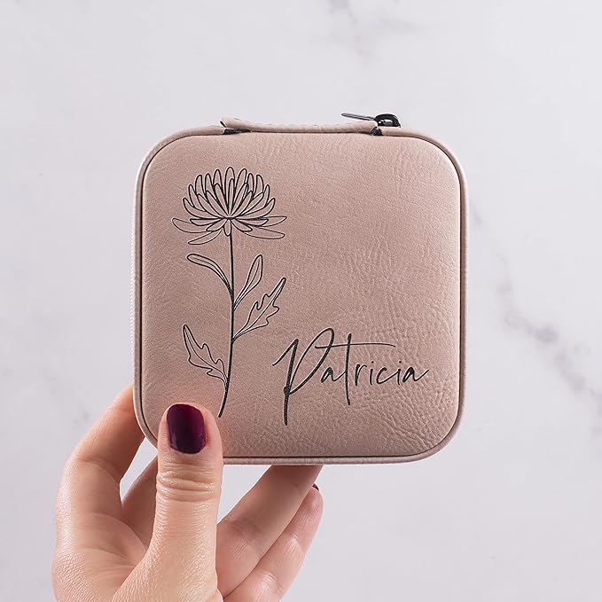 Custom Leather Jewelry Box w/Name & Birth Flower Month - Birthday Gifts for Women, Personalized Jewelry Travel Case - Customized Jewelry Organizer Box, Mom Birthday Gifts - Rustic