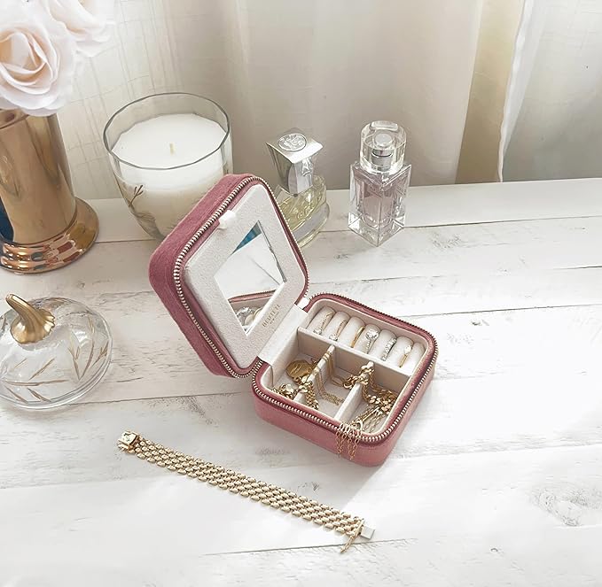 BLUTETE Travel Jewelry Box Organizer Velvet Travel Case With Mirror Ring Earrings Necklaces Storage Organizer Box (Dusty Pink)