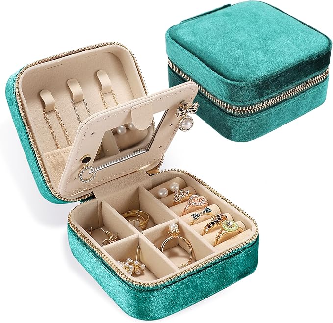 Plush Velvet Travel Jewelry Box for Women & Girls - Small Portable Organizer, Storage Case for Rings, Earrings, Necklaces & Bracelets – Ideal Gift for Travel & Occasions (Green)