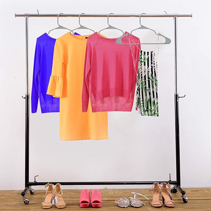 Utopia Home Plastic Hangers 200 Pack - Perfect Space Saving Clothes Hanger - Durable and Strong - Perfect Closet Organizers with Shoulder Grooves (Grey)
