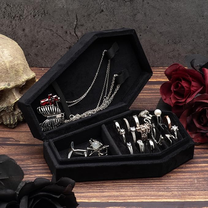 Velvet Coffin Jewelry Travel Case Holder for Gothic Wedding Ceremony Jewelry Organizer Decoration (Black)