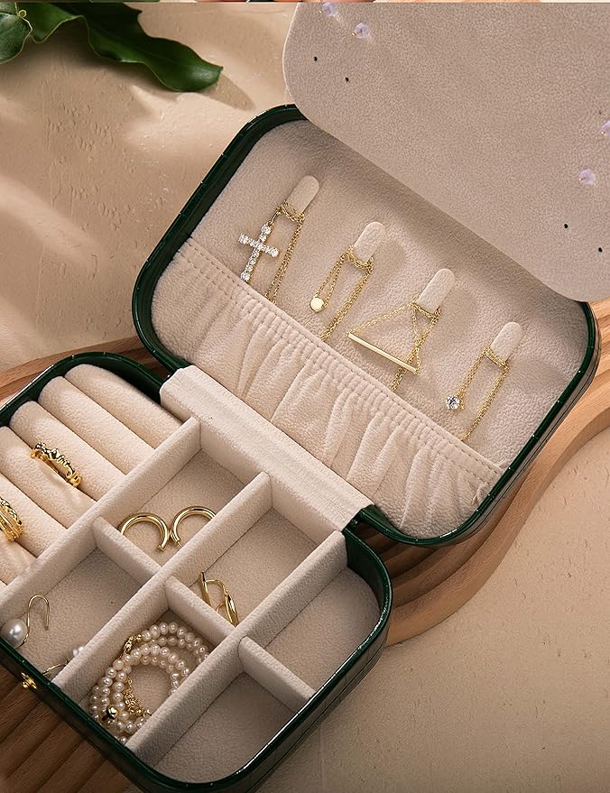 S.Leaf Travel Jewelry Organizer Boxes for Women Small Portable Necklace Earrings Bracelet Rings Travel Case Best Friend Birthday Gifts for Women Trendy (15_Crocodile_Black_Big)